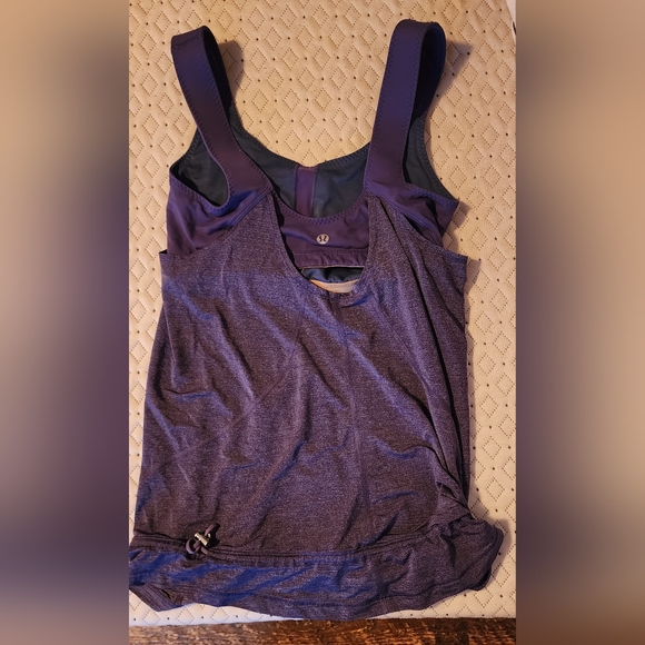 Lululemon tank - size 6 - Picture 3 of 3